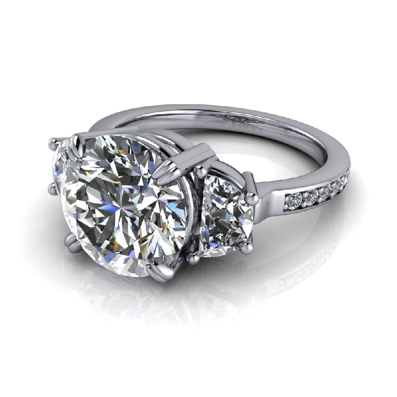 Ellen No. 1 Moissanite Ring