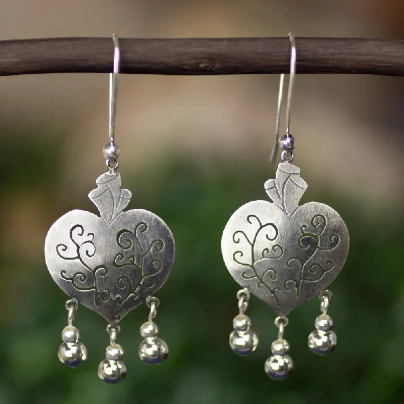 Handmade Sterling Silver 'Depth of Heart' Earrings (Mexico)