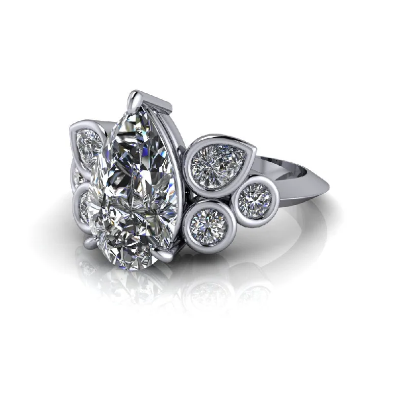 Lilly-Ann No. 1 Moissanite Ring