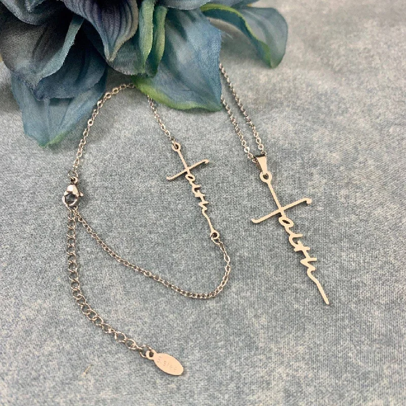 Faith Cross Bracelet