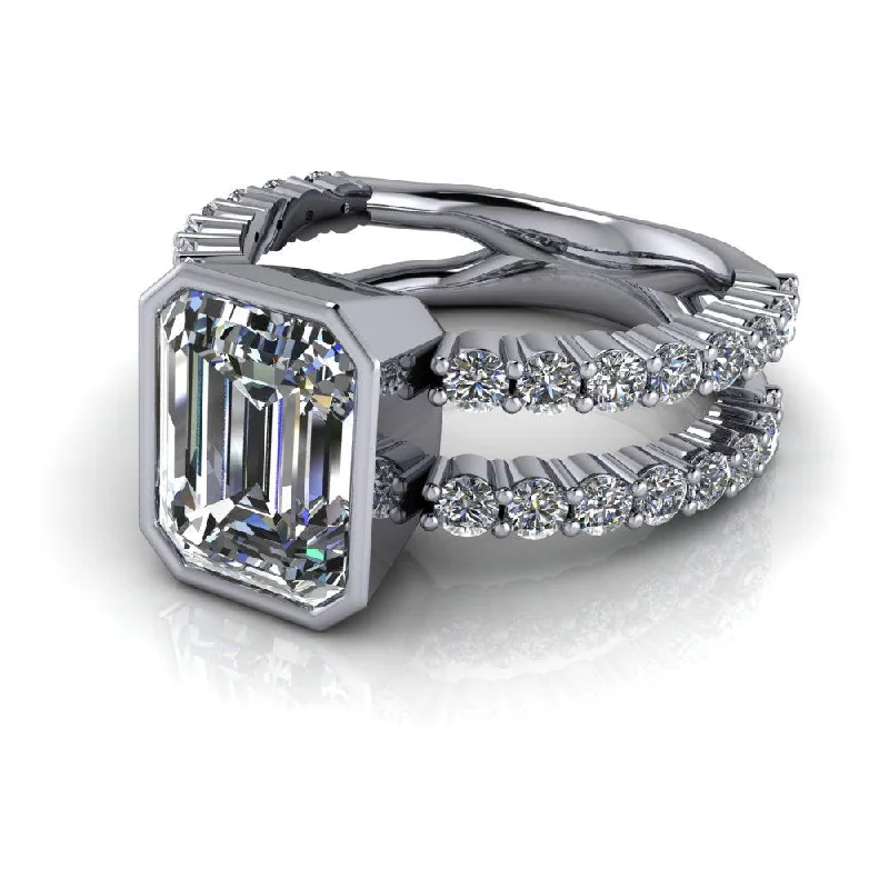 Delilah No. 1 Moissanite Ring