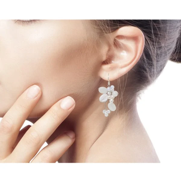 Quartz 'Radiant Bouquet' Pearl Earrings (4 mm)