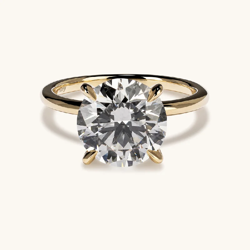 4.10  Round Lab Diamond Engagement Ring